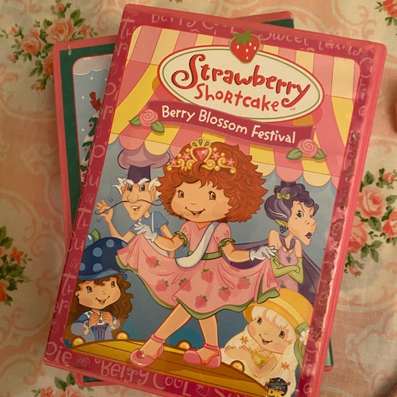 Strawberry shortcake set of 5 dvds - Picture 6 of 16